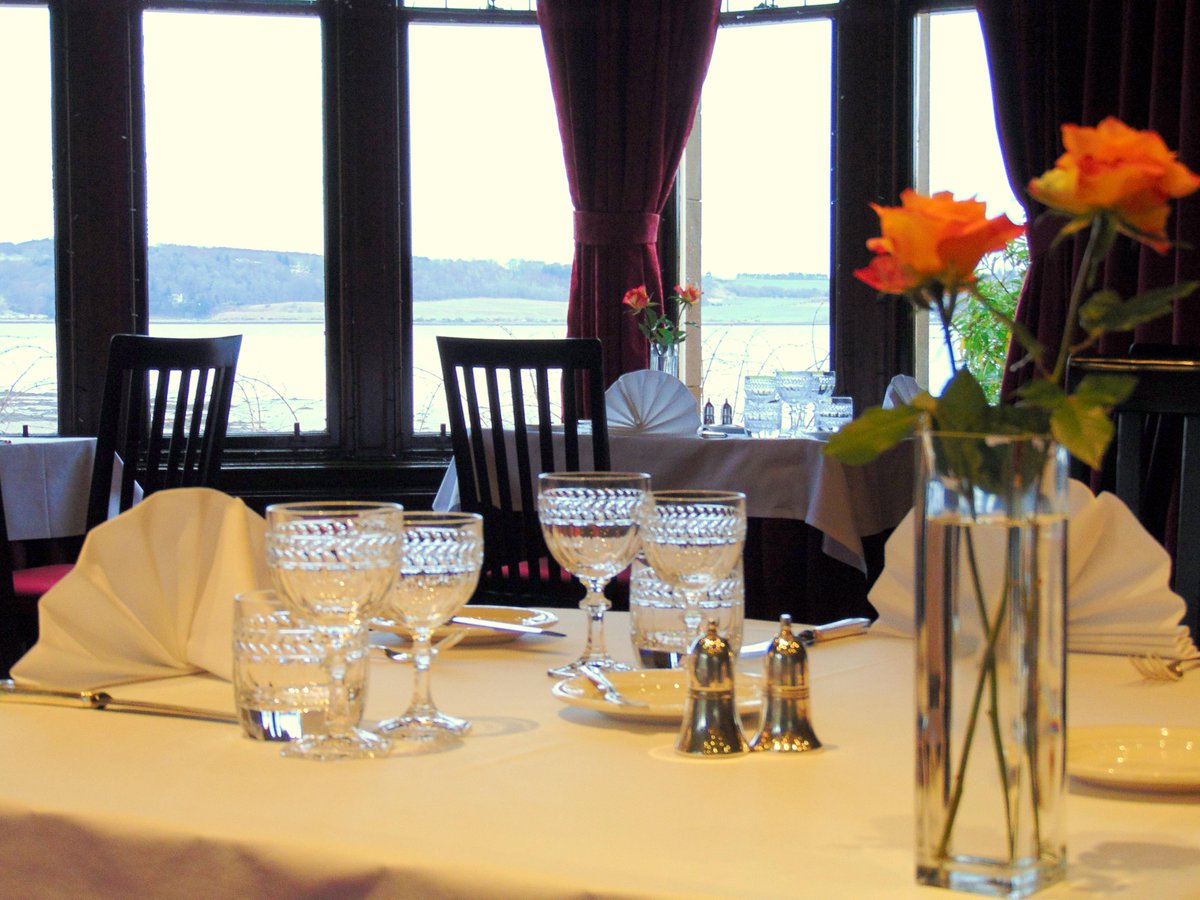 Bunchrew_House's tweet photo. Win Dinner, Bed &amp; Breakfast @BunchrewHotel Goto https://t.co/M9RvJCRycQ 
Please retweet. We love retweets! http://t.co/wWk0xY3dV9