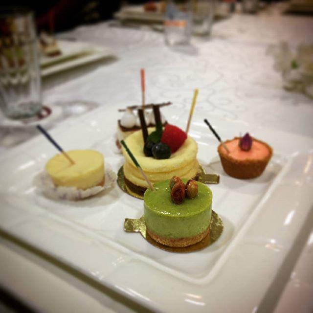 MoAwesomeSauce's tweet photo. The winning #pistachio #cheesecake from @foujcafe, during the Best #DohaCheesecake competition last week..
#Food #F… http://t.co/WcbU8kQTFB