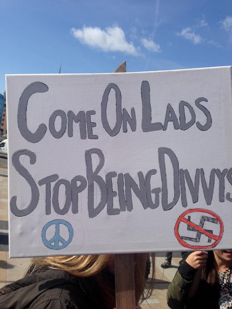 JLRFB's tweet photo. Two placards in #Liverpool yesterday #StopWMM #Antifa #161crew @misscheeky666 @BreizhAntifa @ClassActionLiv http://t.co/QQlLNiwPj8