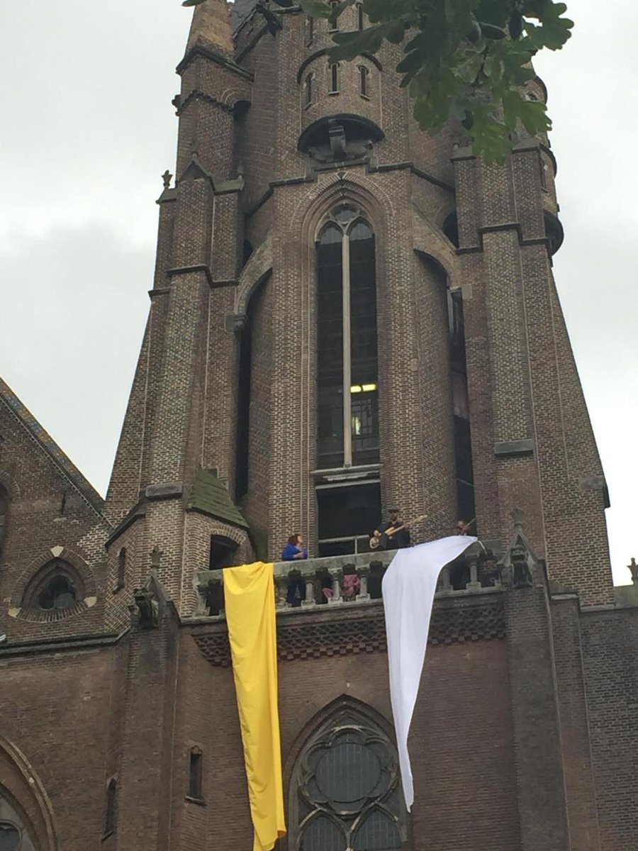 olgamink's tweet photo. Tigro Blanco live at Catharinakerk @hallocultuur2015 http://t.co/OJUllO7v40