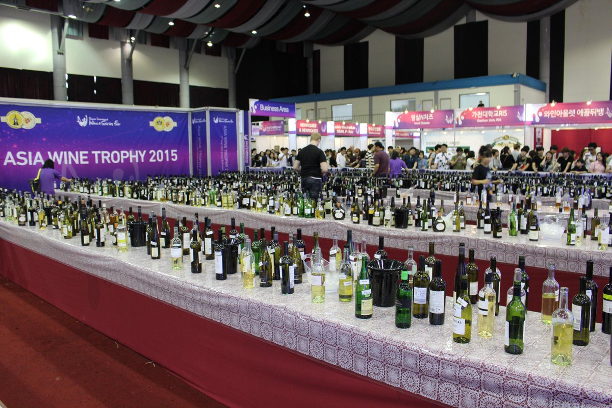 rubywinecom tweet picture