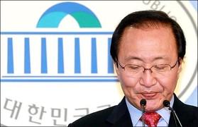 munrin's tweet image. [말과 말]야권연대 가시밭길 예고, 만약 노회찬 전 의원이 노원병 출마를 공식화한 상황에서 야권연대가 추진되면 교통정리가 불가피하다.