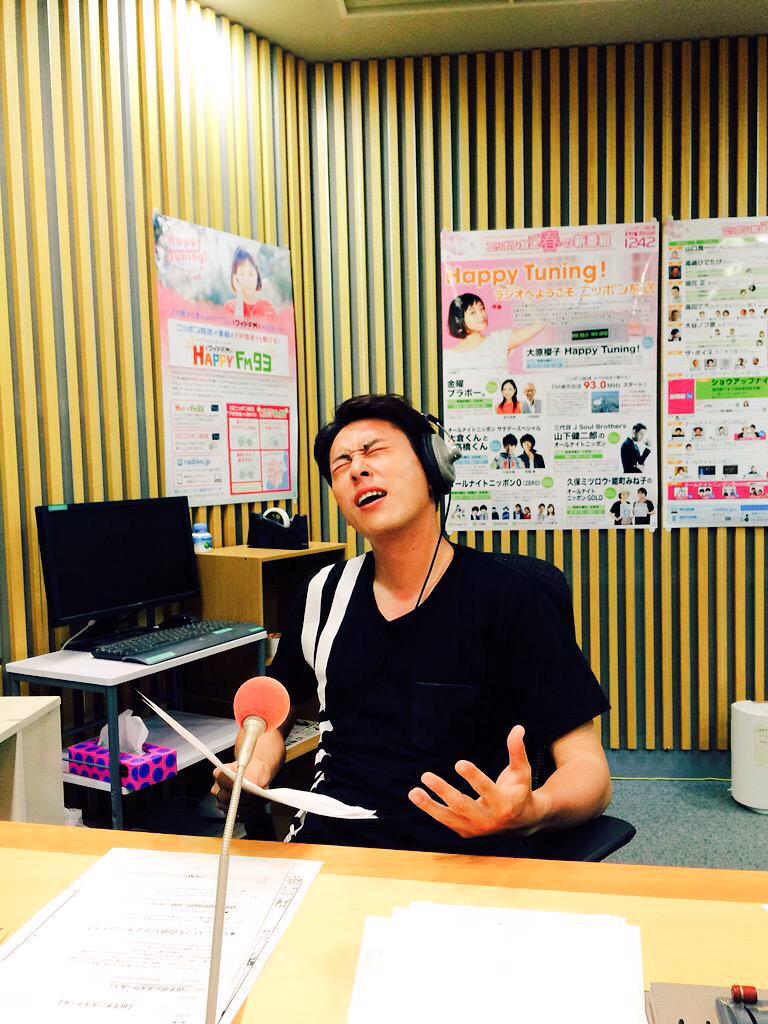 koto3jsb1's tweet photo. お腹いたいよ~😭😭 http://t.co/RVCIaqPWfM
