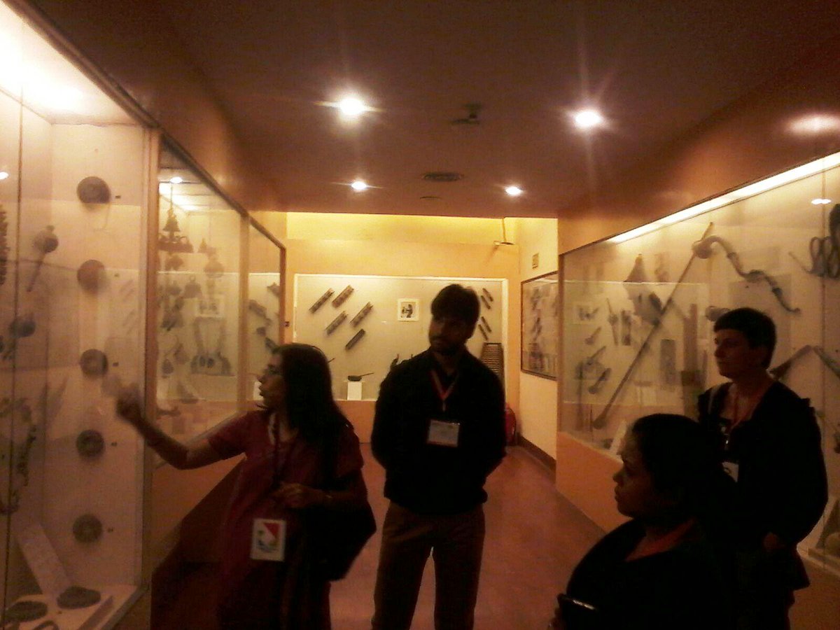 Cidoc2015's tweet photo. Taking in the sights and sounds
#CuratedWalks
@NMnewdelhi 
#CIDOC2015 http://t.co/dxV5iJqOx2