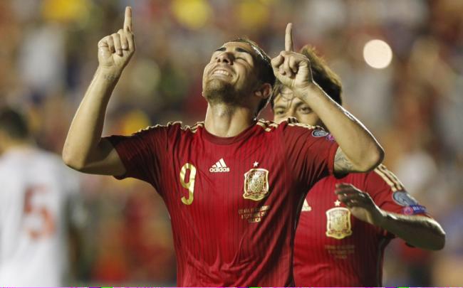 IAmRosique's tweet photo. #DATOSELECCIÓN

Diego Costa: 602 minutos, 1 gol
Álvaro Morata: 283 minutos, 1 gol
Paco Alcácer: 385 minutos, 4 goles http://t.co/28iuEFCEjC