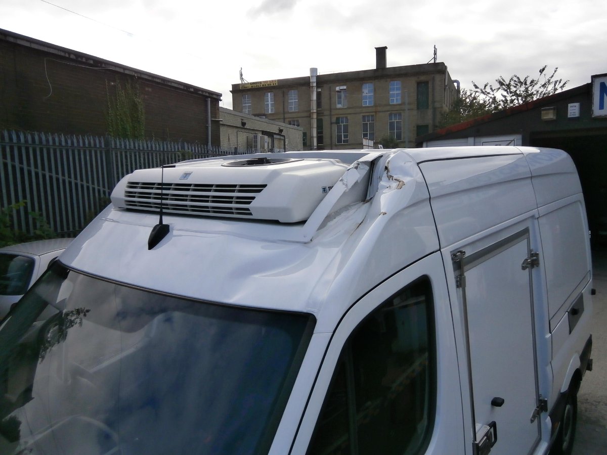fridgevans's tweet photo. Here at GRP we carry out all manner of accident repair and refurbishment work. @rennards #mint #mustard #goodasnew http://t.co/vFr8Zl7QlM