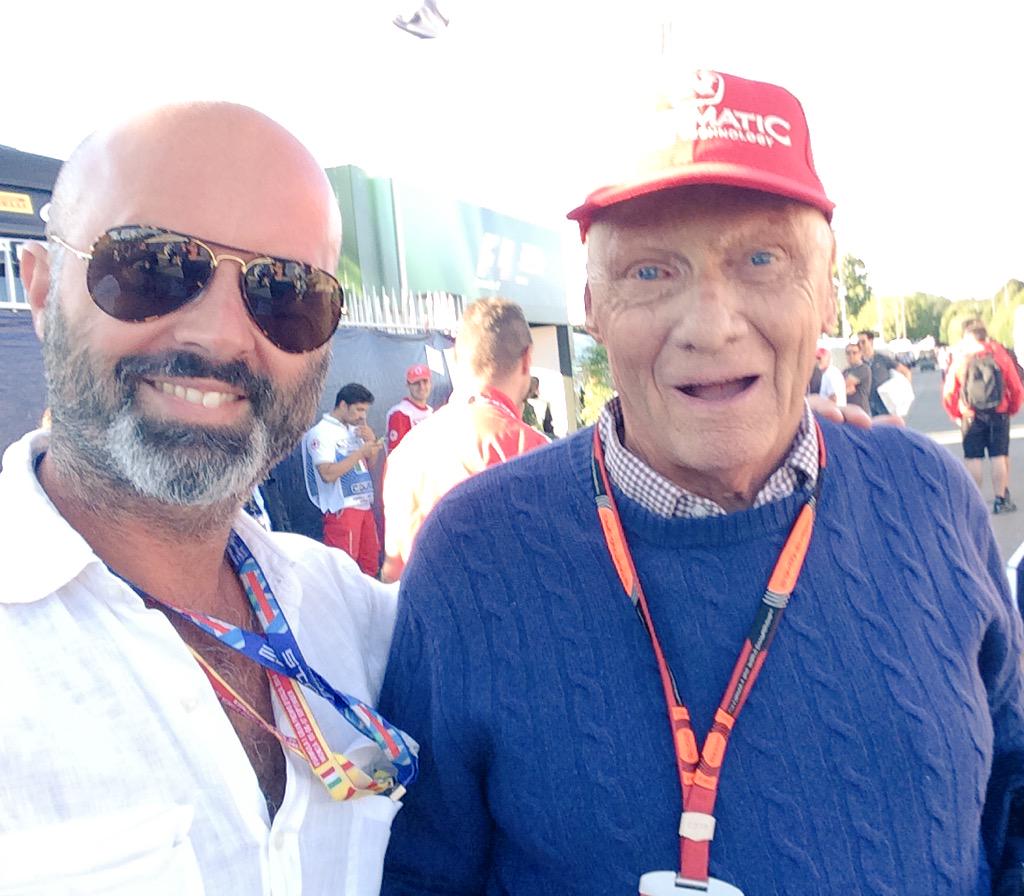 gioquini's tweet photo. Jackie e Niki i nonni più veloci del Paddock #formula1 #Monza2015 #skyf1 #SkyMotori #GPMonza #ItalianGP http://t.co/kL8eF8MQRQ