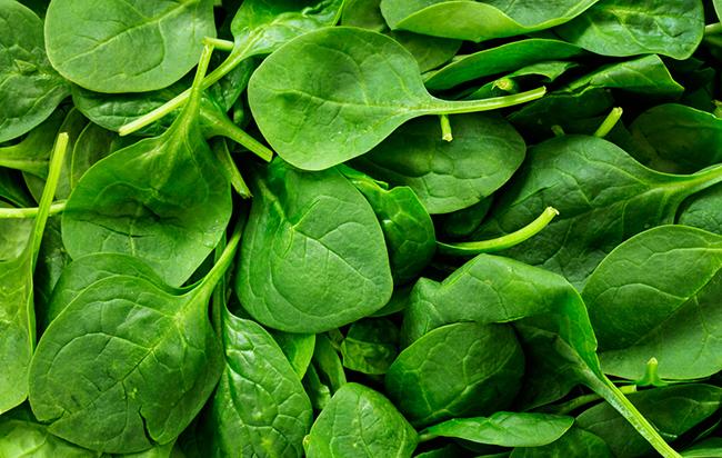 WomensHealthMag's tweet photo. Disturbing news about what's in your spinach (even the pre-washed stuff!) http://t.co/ogsoDWqPXT http://t.co/nJzuUAyUts