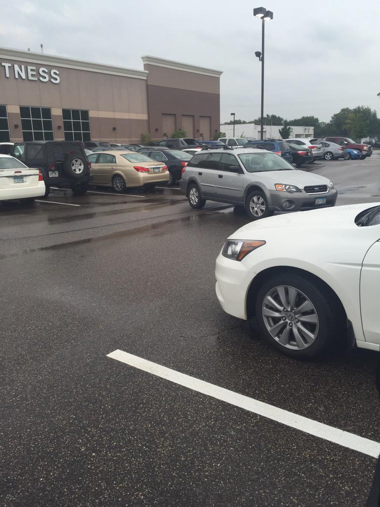 becky_nielsen's tweet photo. When you park your car, get out and think- "nailed it!" ππΌ #nextime #SubaruFail http://t.co/iV6xOwpwXD