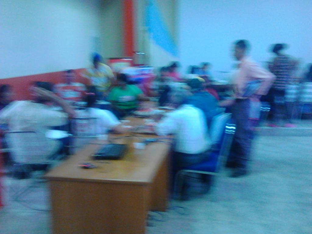 Jornada de formación en el psuv de guanare en plena acción rumbo a la victoria del seis de diciembre