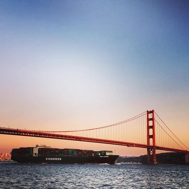 AmericanDivers's tweet photo. #sanfrancisco #sanfranciscobay #sanfranciscobayarea #goldengatebridge #goldengate #california #sunset #summer #cont… http://t.co/Y05NvBObAQ