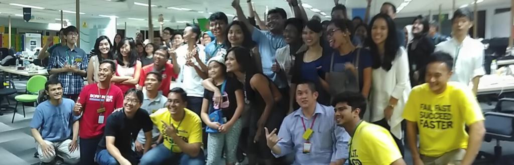Lean_ID's tweet photo. Group picture before the announcement! #leanjkt http://t.co/3xAd8TLxta