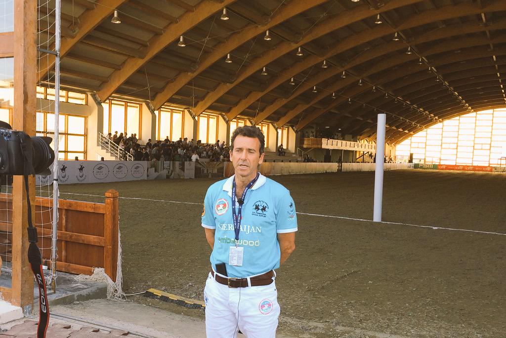 Pololine's tweet photo. Silvestre Garros, Luis Benjumea &amp; Olie Ellis > for the next http://t.co/Rcf6qbQRr0 from Baku, Azerbaijan http://t.co/7sfXnmNiZC