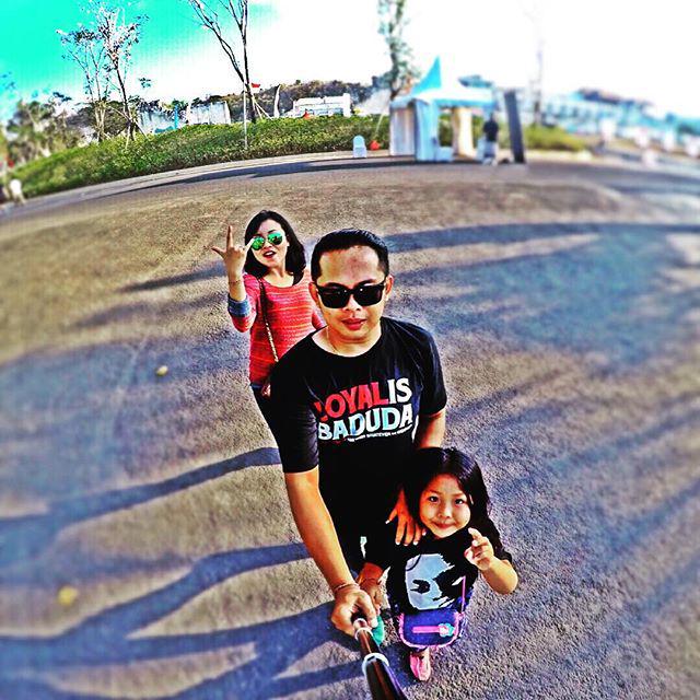 video_gopro's tweet photo. Ngurek @ gwk #soundrenaline #nanoebiroe #baduda #like4like #likeforlike #instamusic#instapeoples #goproid#goproofth… http://t.co/AppxEIipmq