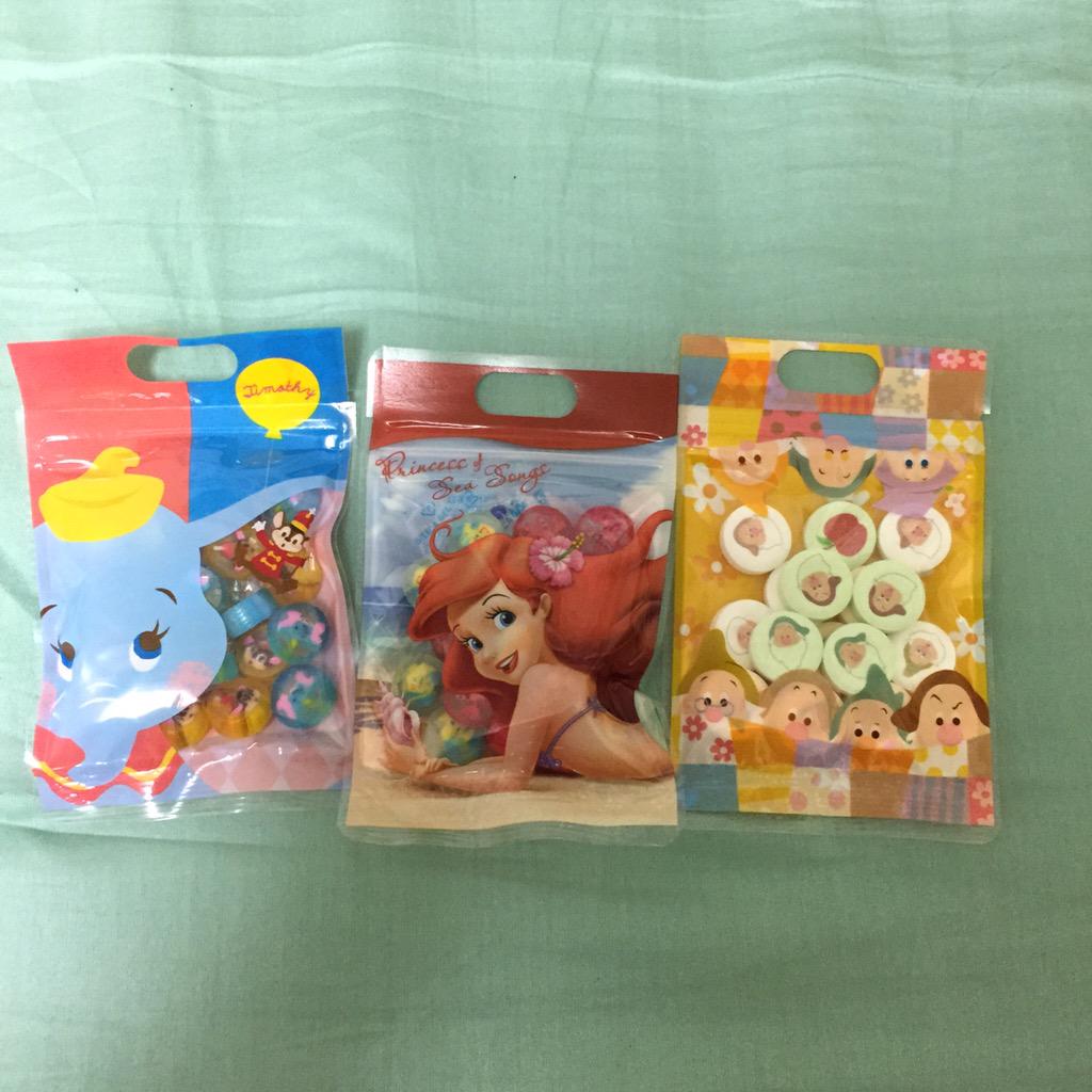 さら در توییتر お母さんがディズニーストアで飴買ってきてくれた ٩ ๑owo๑ ۶ かわいい ෆ ෆ Http T Co Qc0rl1w6b5