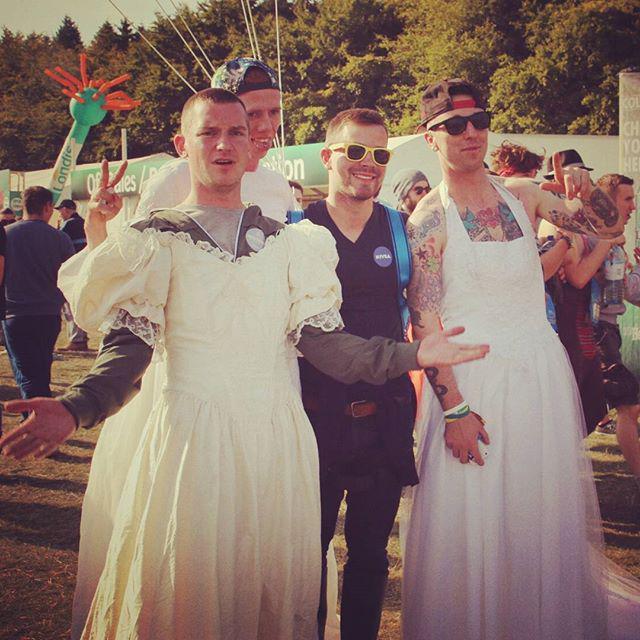 festivalwizards's tweet photo. The bride and bride #ep15 #electricpicnic #100nightsofsummer http://t.co/0ihwVspWLb