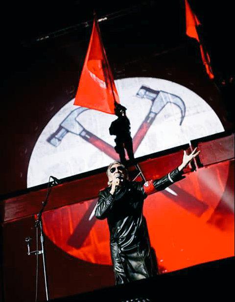 HAPPY BIRTHDAY 
ROGER WATERS!!!
 