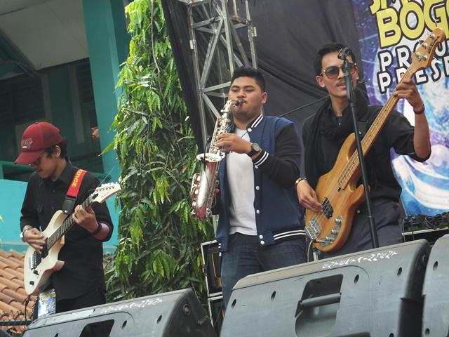 SMAN 10 BOGOR tweet media