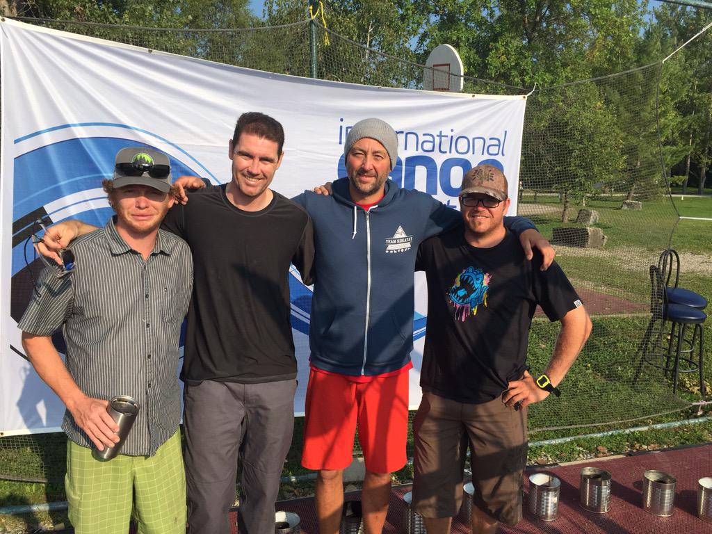CoreyVolt's tweet photo. Wrapping up another worlds great announcing with you boys #icffreestyle #kayakworlds #freestylekayak http://t.co/hVsgVITBt2