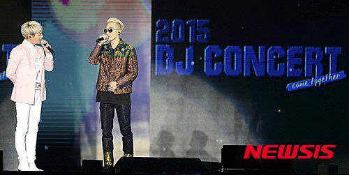  150906 Jonghyun @ DMC Festival MBC Radio DJ Concert COOTxGOUYAEgkeF