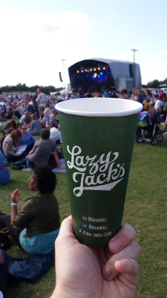 JosephSweeney81's tweet photo. @lazyjacks #grillstock http://t.co/CtICBgOOTr