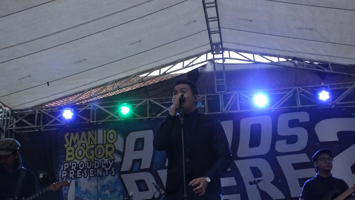 SMAN 10 BOGOR tweet media