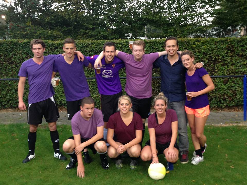 horecaNmgn's tweet photo. Zin mee te spelen? 14 sept HorecaVoetbalToernooi Nijmegen Aanmelden: http://t.co/wlxhIsv8Ot nog 1 dag.
#nijmegen http://t.co/yEQqzL5oKI