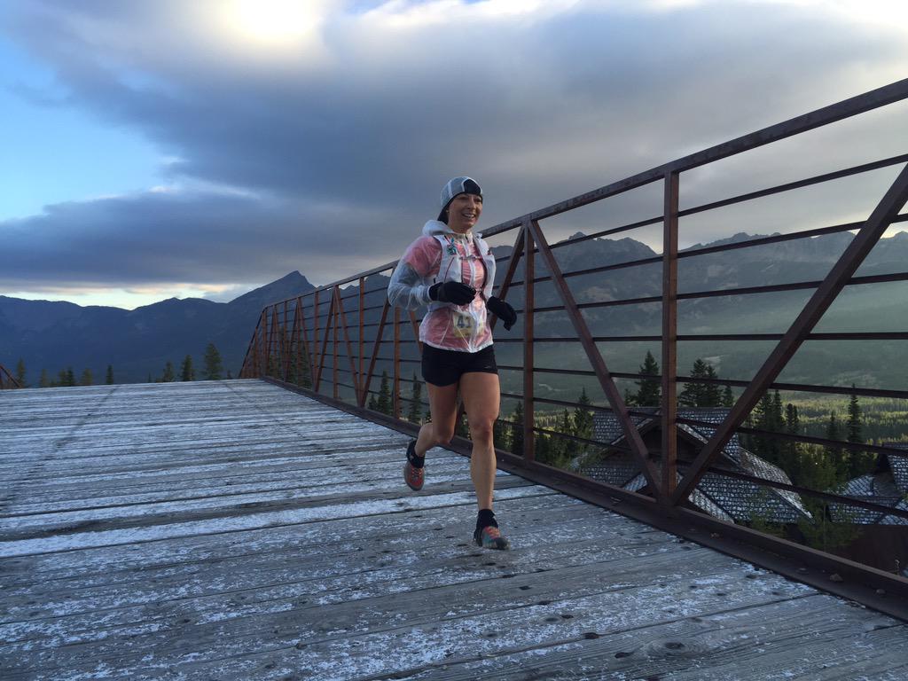 iRunFar's tweet photo. Kristina Pattison is 7th and less than 90 seconds back at mile 11. #RunTheRut http://t.co/ODNre0S2jx