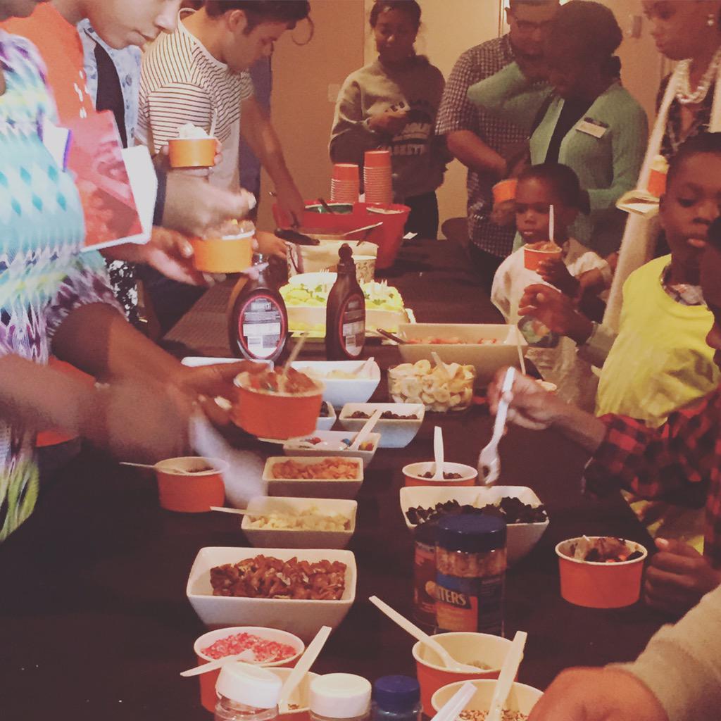 radiantatl's tweet photo. It's Sundae Sunday at Radiant! What a great way to meet some new friends! #joinasmallgroup http://t.co/kuYDEV493M