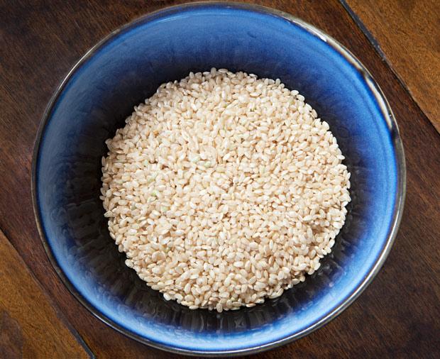 EatCleanFeed's tweet image. The 10 grossest ingredients hiding in your energy bar: spr.ly/6012ByojG