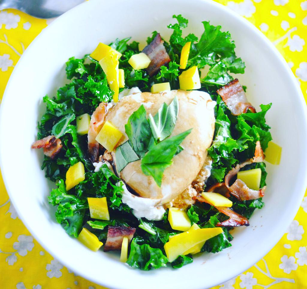 ModLowCarb's tweet image. #burrata #bacon #salad for your #laborday #picnic. #lowcarb #keto #glutenfree #RECIPE: bit.ly/1JMmbAb