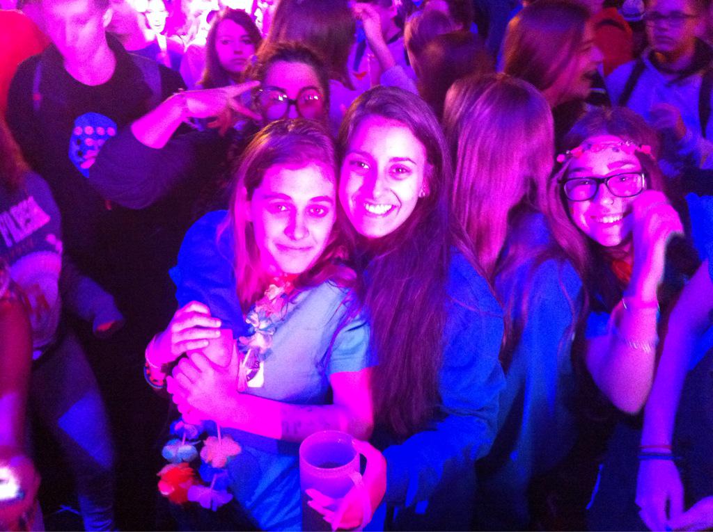 powerdancediscomovil tweet media