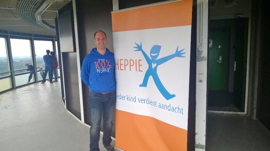 WM_ZeistCentrum's tweet photo. Unieke ACTIE voor #HEPPIE mogelijk gemaakt door #Alticom datacenters om TV toren open te stellen. @Hilversumtweet http://t.co/0Z6edITIM3