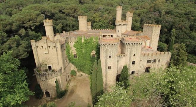 Ahoraque4's tweet photo. 'Juego de Tronos' sexta temporada. Desvelado el escenario que se rodará en Canet de Mar 
http://t.co/lliDThbBVU http://t.co/UKO9owNEtX