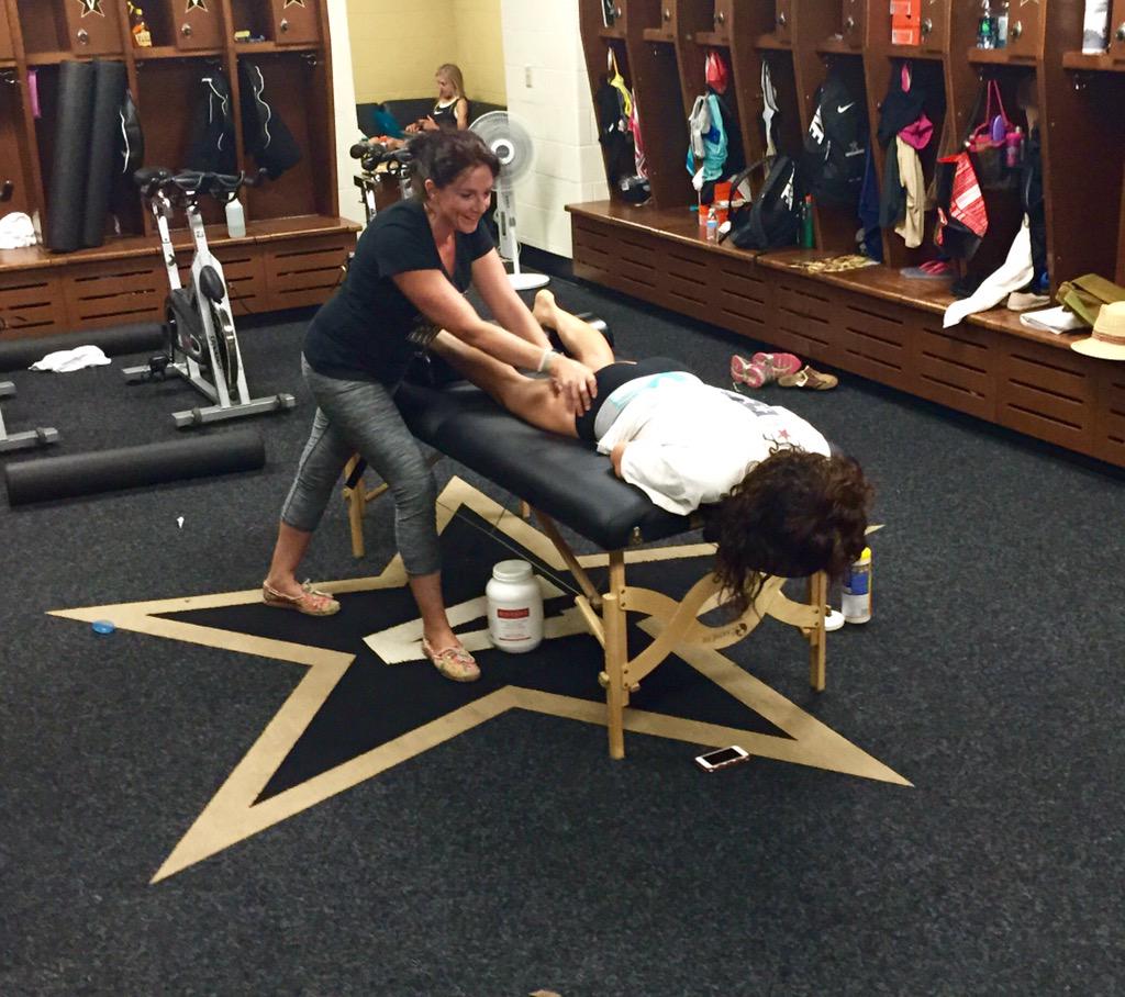 fasttrackrealty's tweet photo. Sundays should be a rest day right?! Massage is a great thing to look forward to! #weeklyrecovery http://t.co/5hdoWogTfj