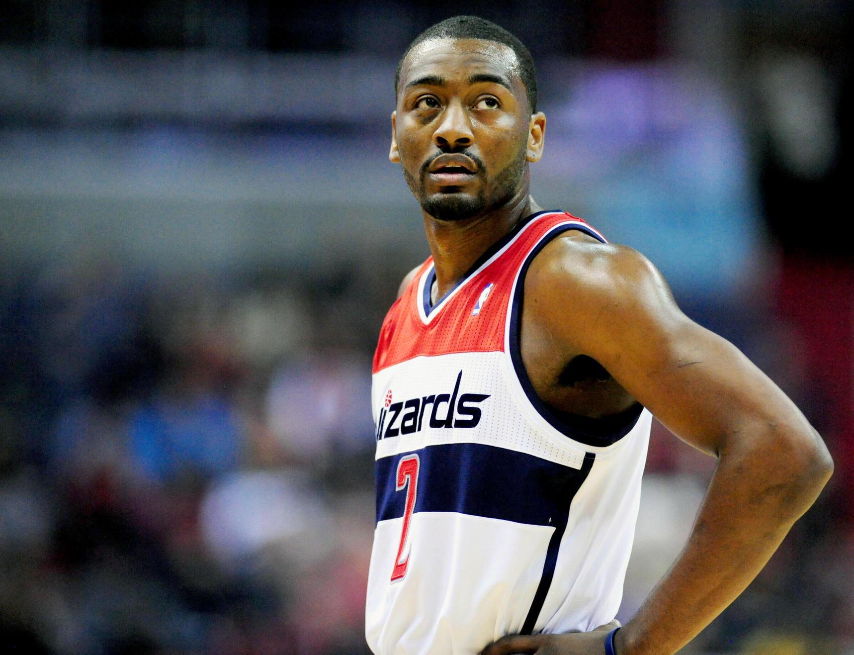 Happy birthday to John wall he is awesome he\s a future hall of famer no doubt best of luck with the Wizards team. 