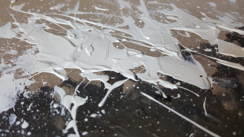hib31_art's tweet photo. I'm alive! Messing around on a 'wave' today. :)
@JacksonsArtTalk #charcoal #acrylic #cornwallinspired #art http://t.co/pMTbPbq1YM