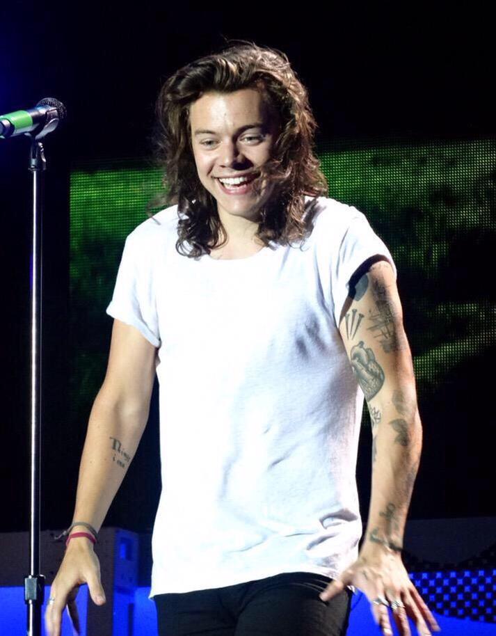 rtyourmancandy's tweet photo. Harry Styles http://t.co/EliKzJKh6H