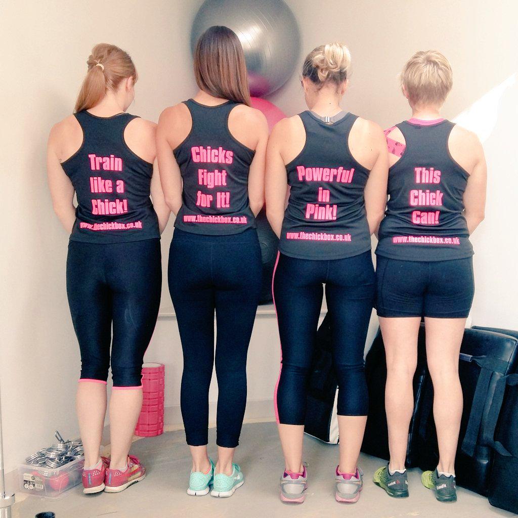 HJFitchick's tweet photo. Am amazing #LAUNCHDAY for #THECHICKBOX epic turn out. The #POLLY workout was brilliant! http://t.co/hu1qH9kF9u