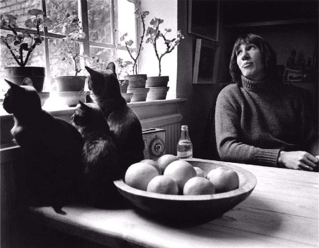 Happy birthday roger waters!! 