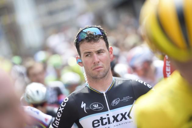 Mark Cavendish: "The Vuelta has become stupid": cyclingweekly.co.uk/racing/tour-of… #cycling