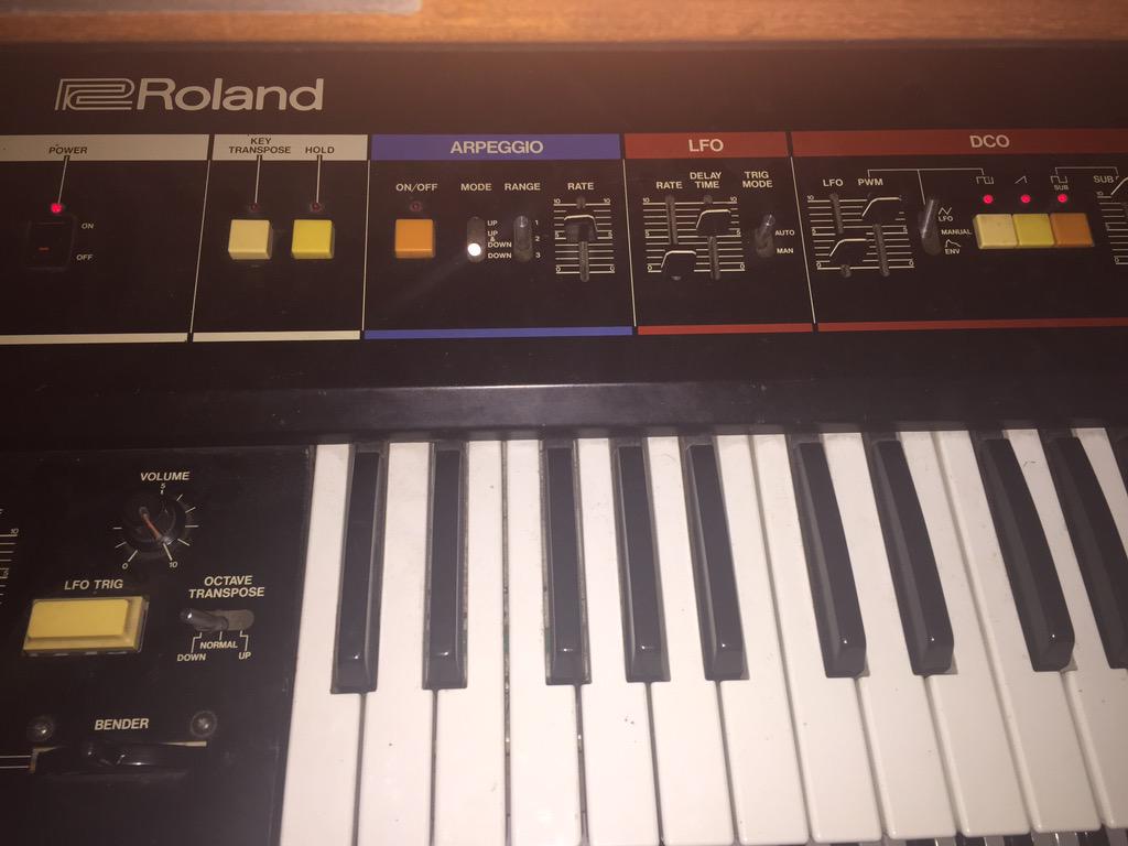 djsimbad's tweet photo. We rocked the shhhh of this baby today with @deft_1 !! #CosmicFunk #Analogness #StudioSess http://t.co/6YAGxbYjhK