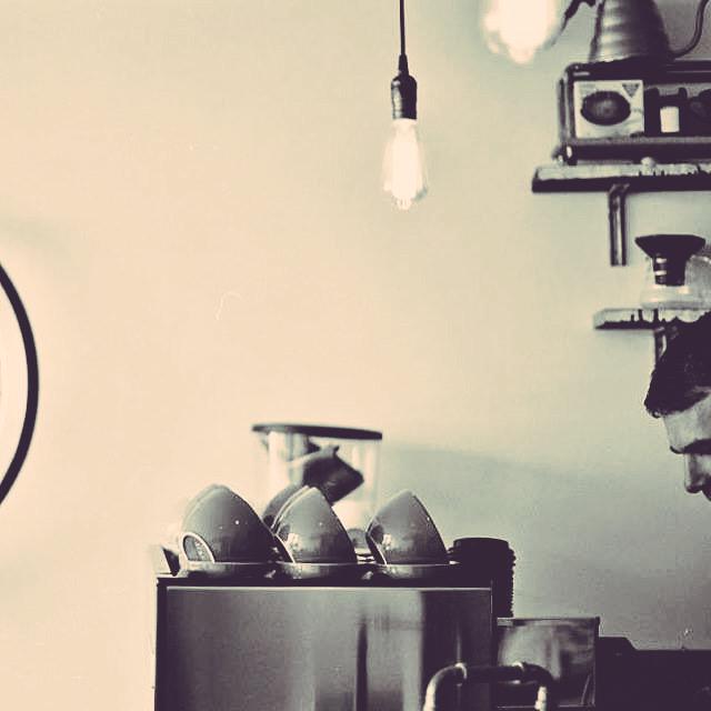 theplugpopup's tweet photo. Need a Monday morning fix and gutted that @picnicpenarth has finished ! Come find us @theplug13a open from 8:30am http://t.co/Rh0VReVUx7
