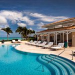Photo by #1 Pool Co. Naples (@PoolsInNaples)