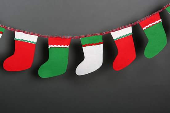 Barmy_Bunting's tweet photo. Just some of the Barmy Christmas bunting we are making  - on a sunny Sunday in September! 😊 @LadiesLinks @The_Pitch http://t.co/q3gKjFyCAq