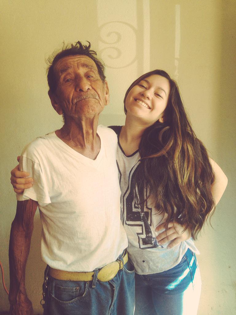 CornCakkee's tweet photo. I haven't seen my Tata Pancho since 7th grade &amp; today we finally saw him 😭💟 FYI this is where I get my height from ! http://t.co/8WZqTU7yFX