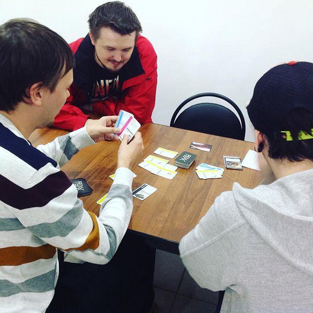 Izhevsk_life's tweet photo. #fluxx #igri #igroteka #hitriy #ezh #izhevsk by nastolki18 #izhevsk #ижевск http://t.co/s9ipdqheUS