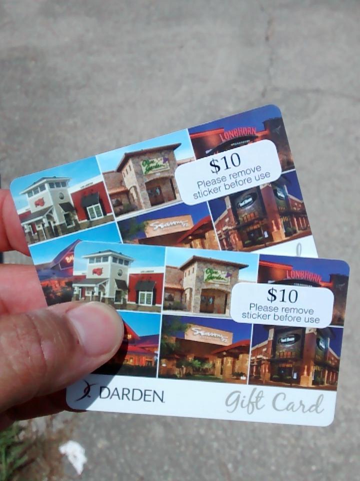 RealBrianGould's tweet photo. Thank you @_aaacu for gift cards! I think dinner at @olivegarden is in my near future. #ContestsRule http://t.co/ZRS2Y4G94k