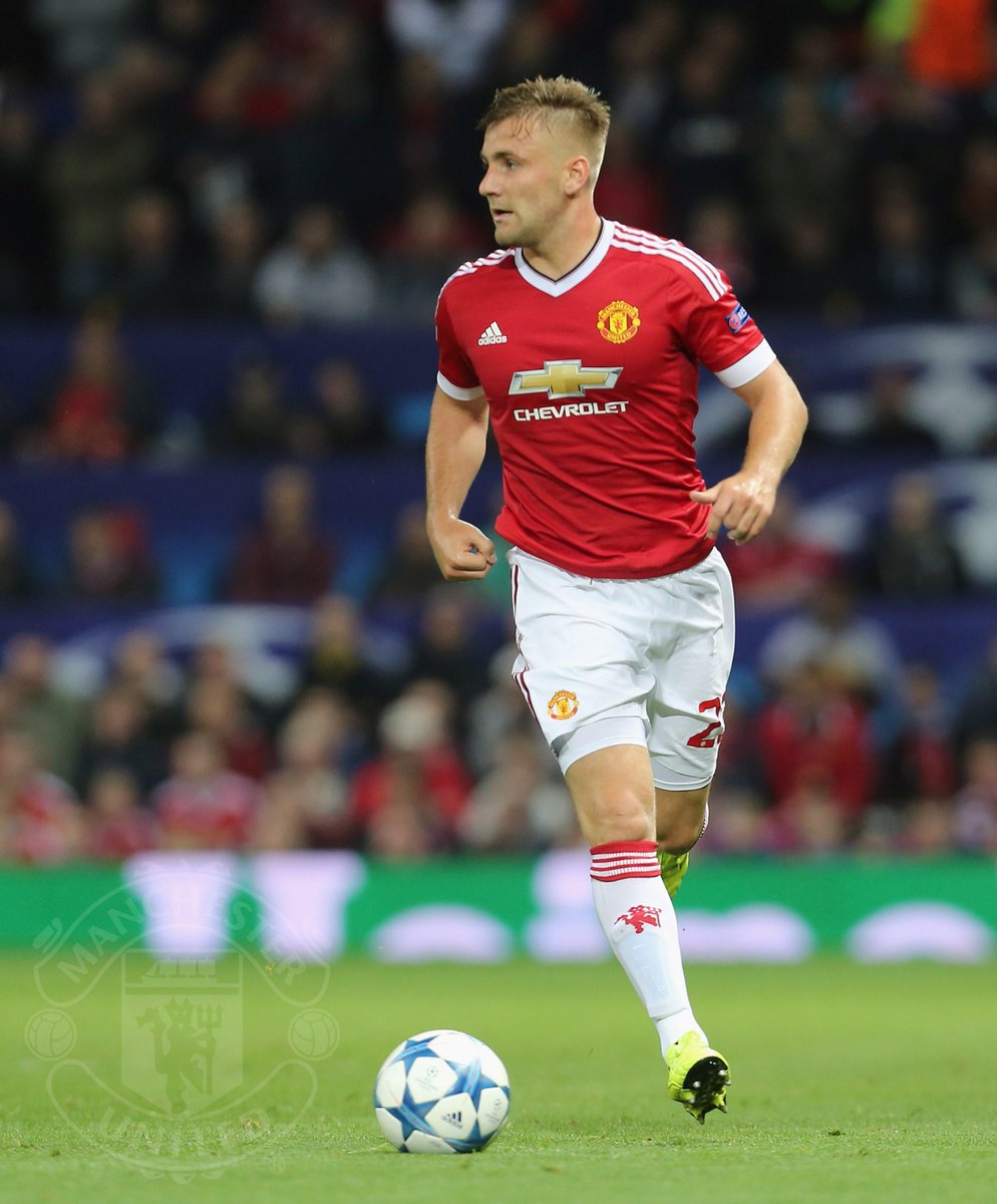ManUtd's tweet photo. Who gets your vote for August's Player of the Month award? Shaw, Smalling or Darmian?

Vote: http://t.co/W0NBHGxlaF http://t.co/qJgw6zYyCA