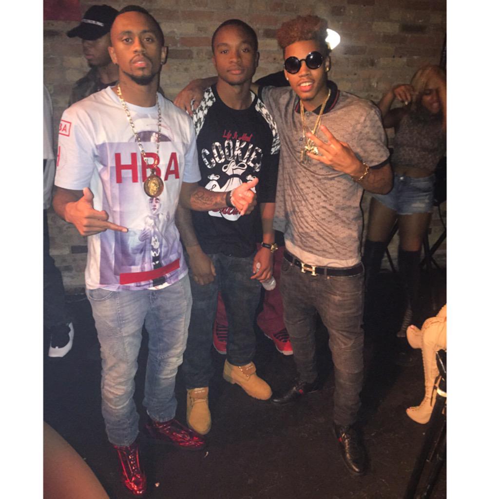 BoatrightMike's tweet photo. I'm only hang around my brothers and if u ain't wit us u against us 💯 @Ryanboatright11 #ShowEnt http://t.co/BuVyCsaM6k